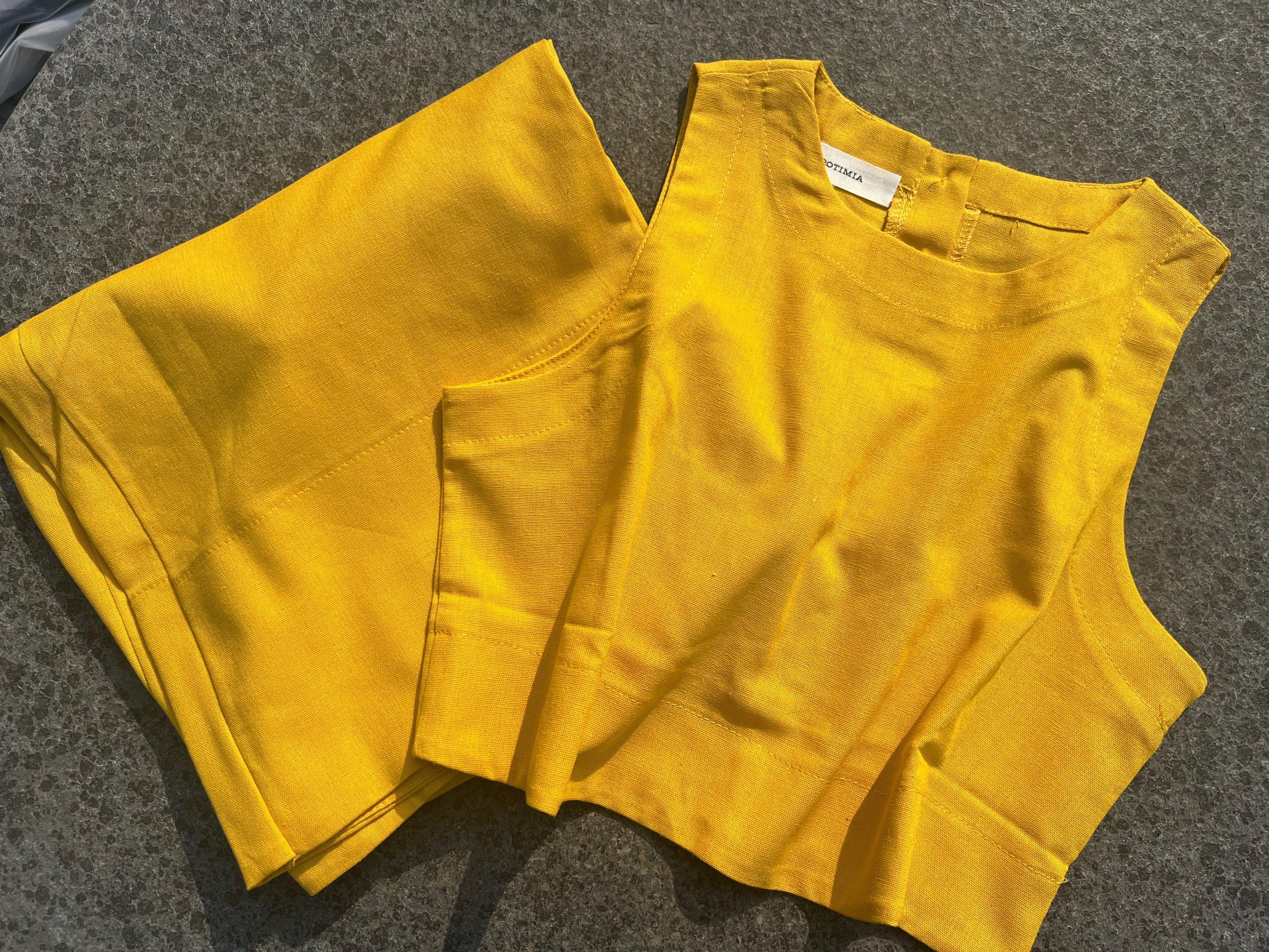 Conjunto sin mangas de color sólido