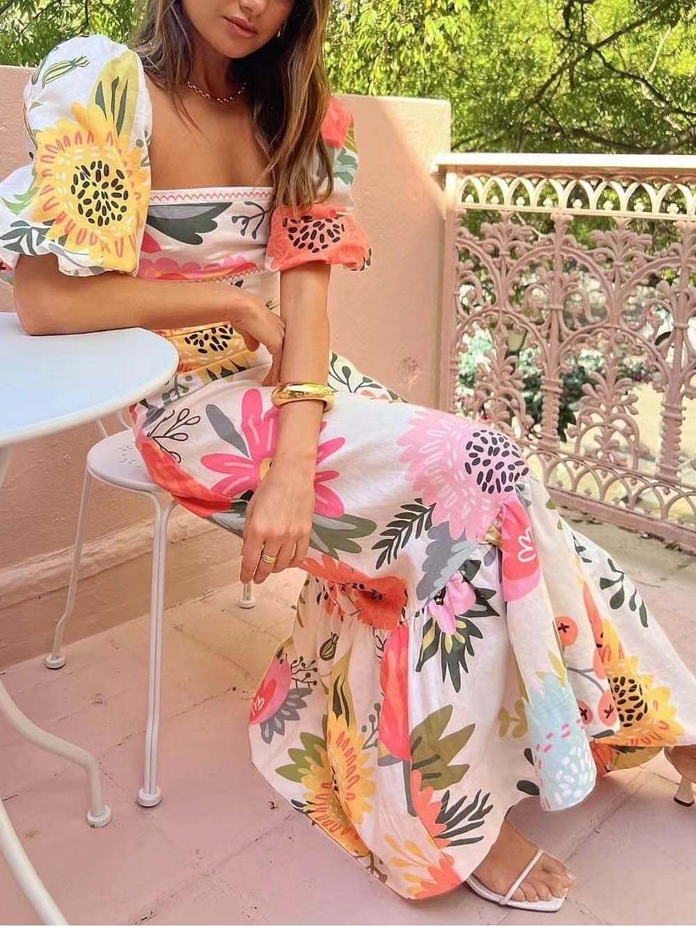 Vestido largo estampado floral y mangas abullonadas