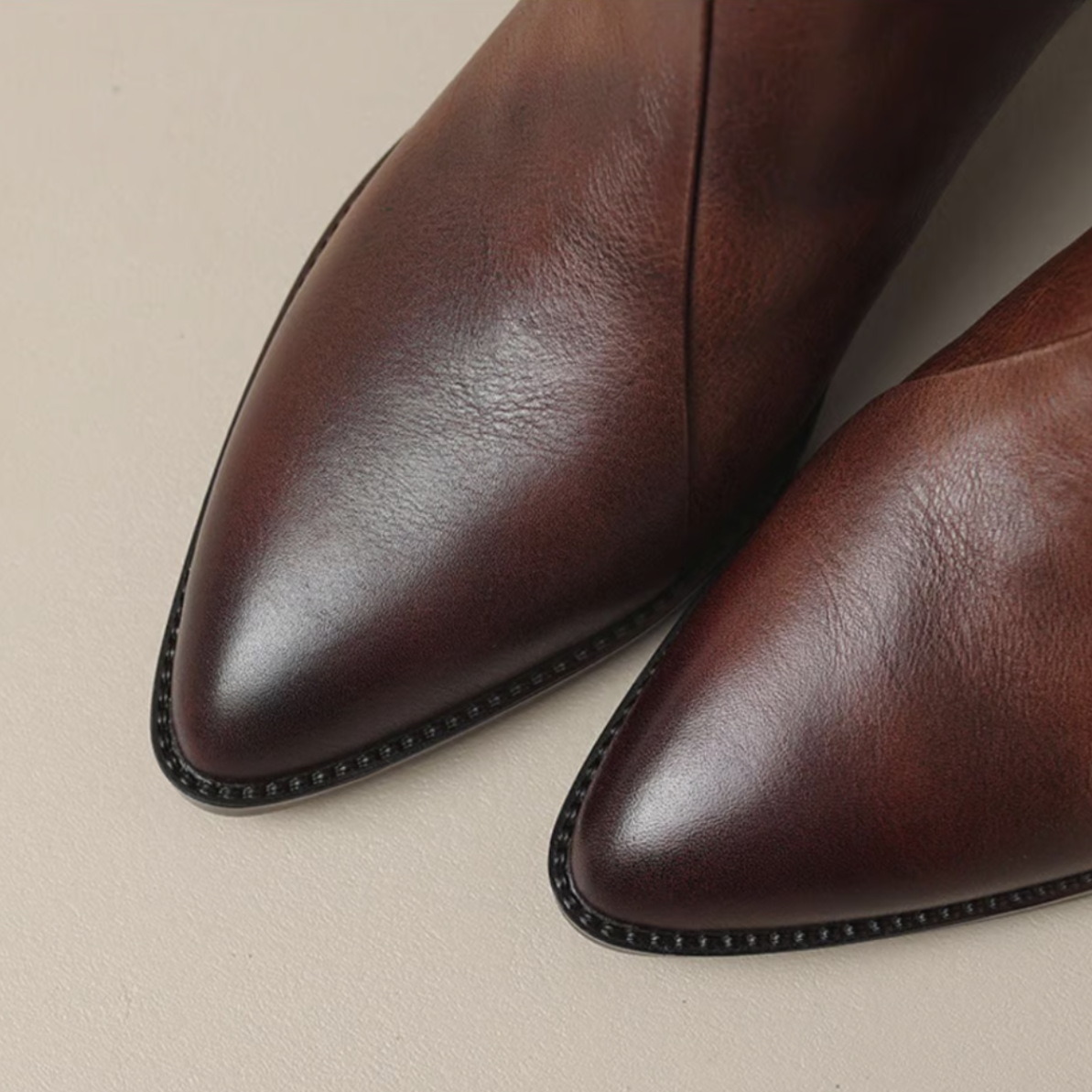 Botines con tacón bajo
