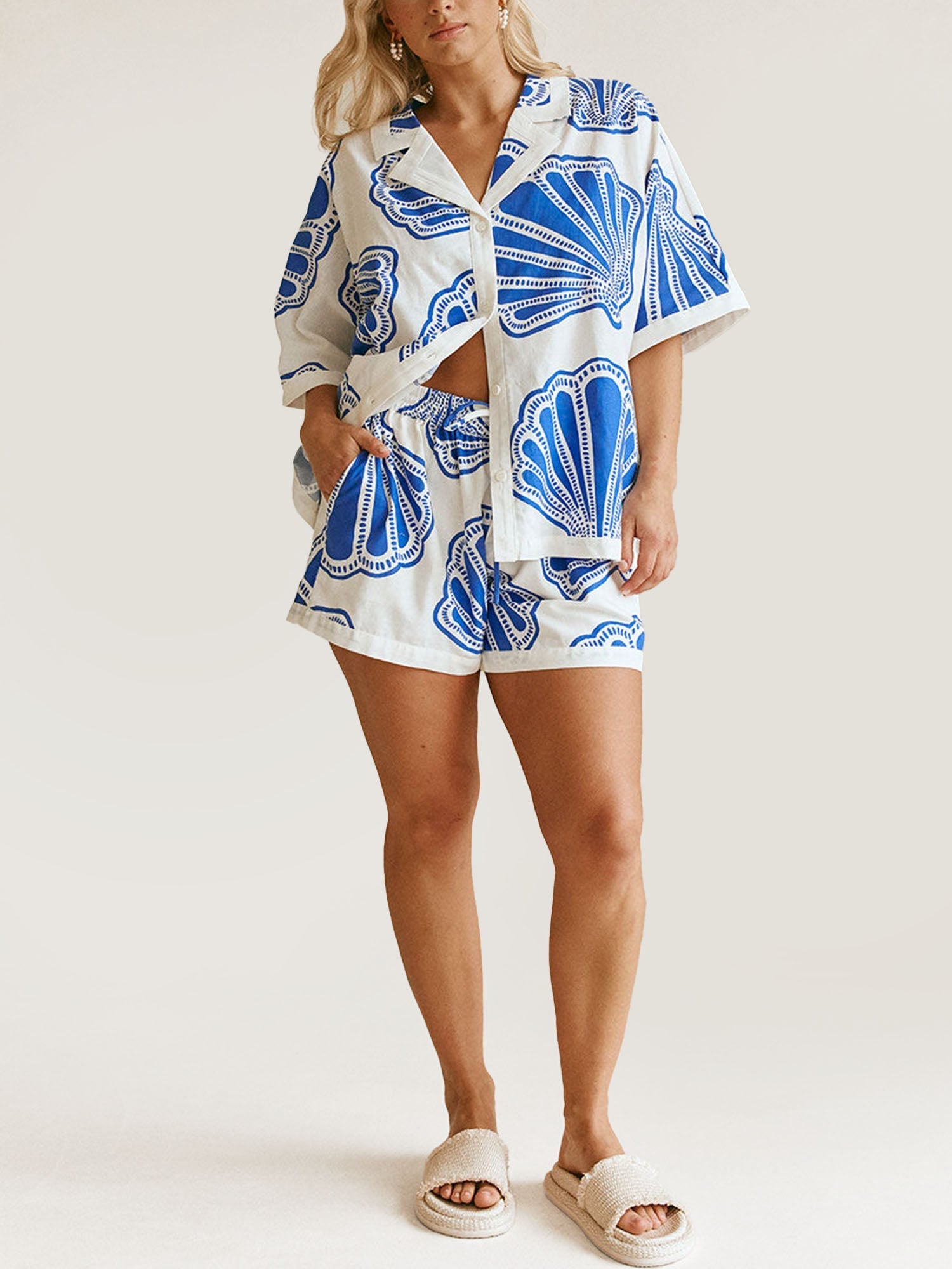 CONJUNTO ESTAMPADO CAMISA Y SHORT FLUIDO