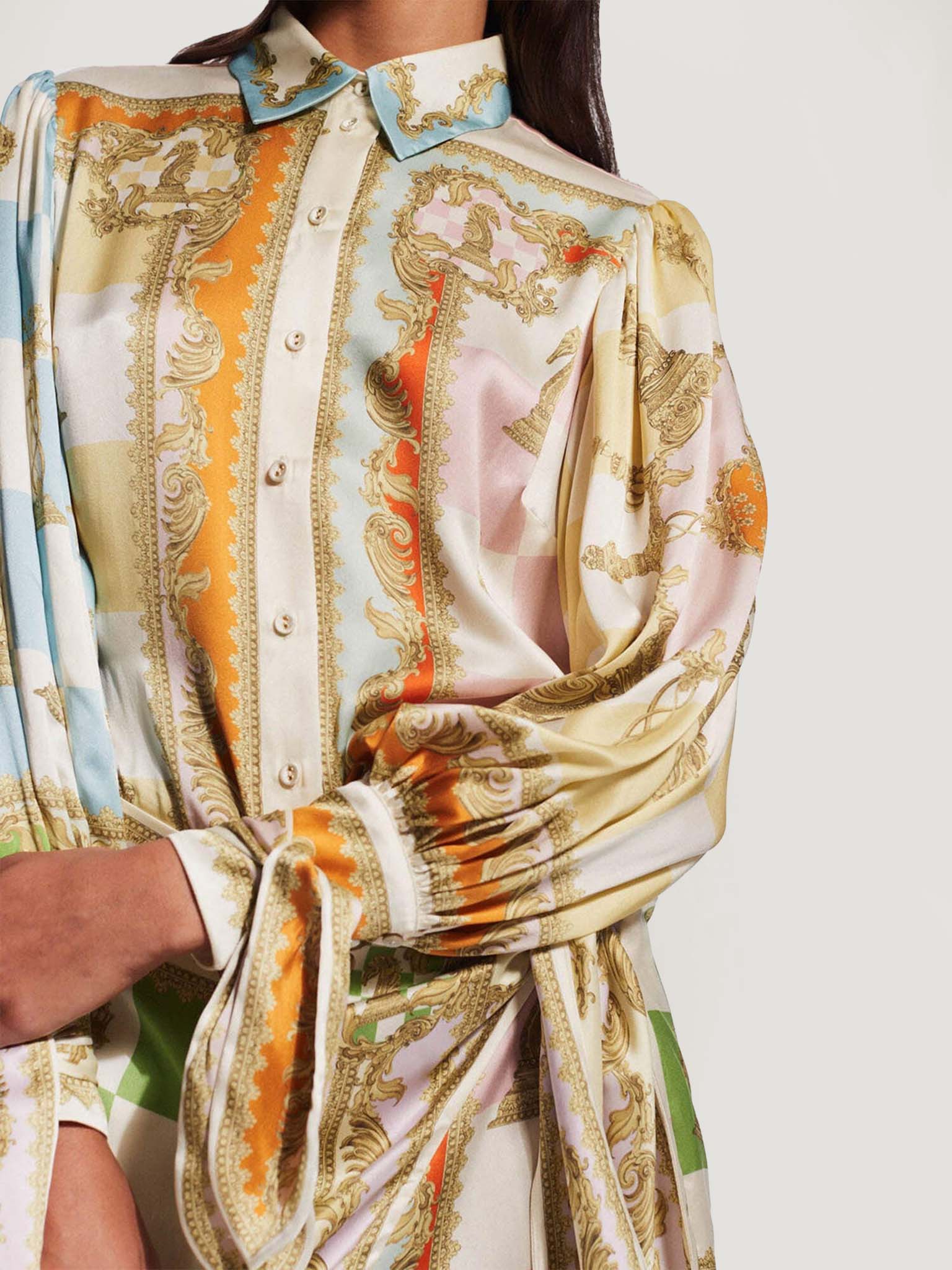 VESTIDO CAMISERO SATINADO ESTAMPADO