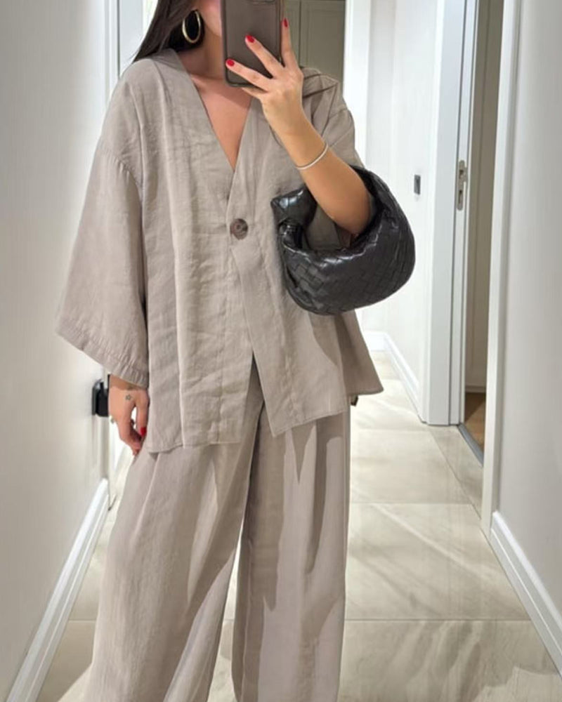 Conjunto casual con cuello en V