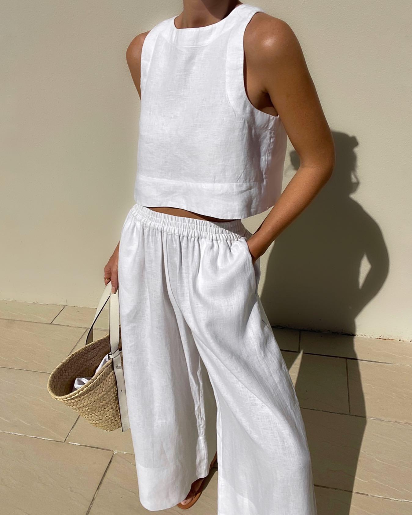 Conjunto sin mangas de color sólido