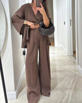 Conjunto casual con cuello en V