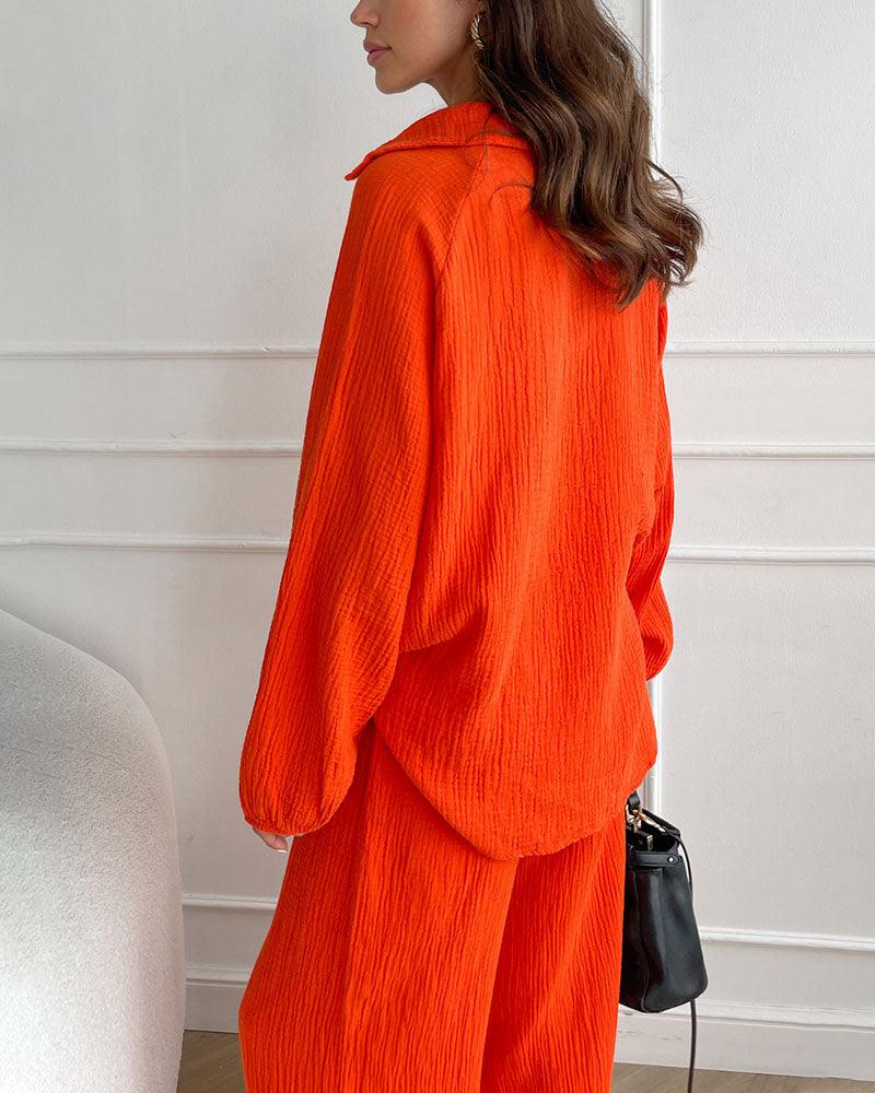 Conjunto con escote en V