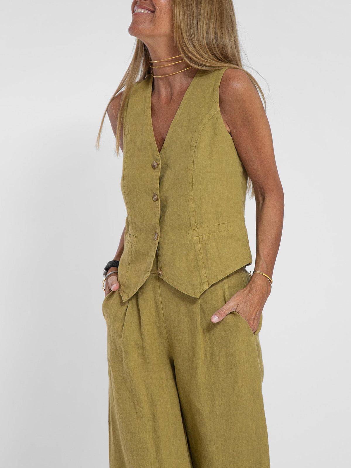 Conjunto de algodón con chaleco y pantalones