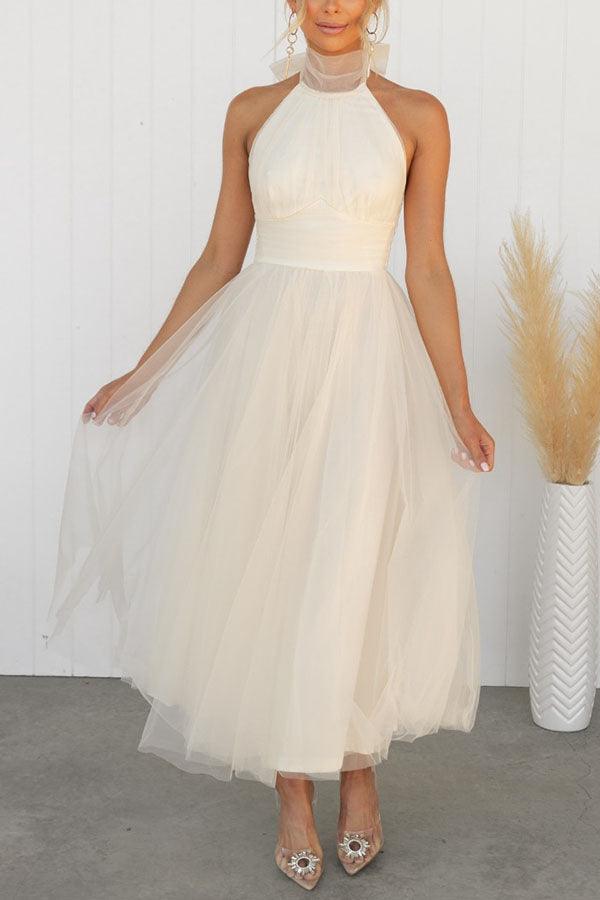 Vestido largo con cuello halter