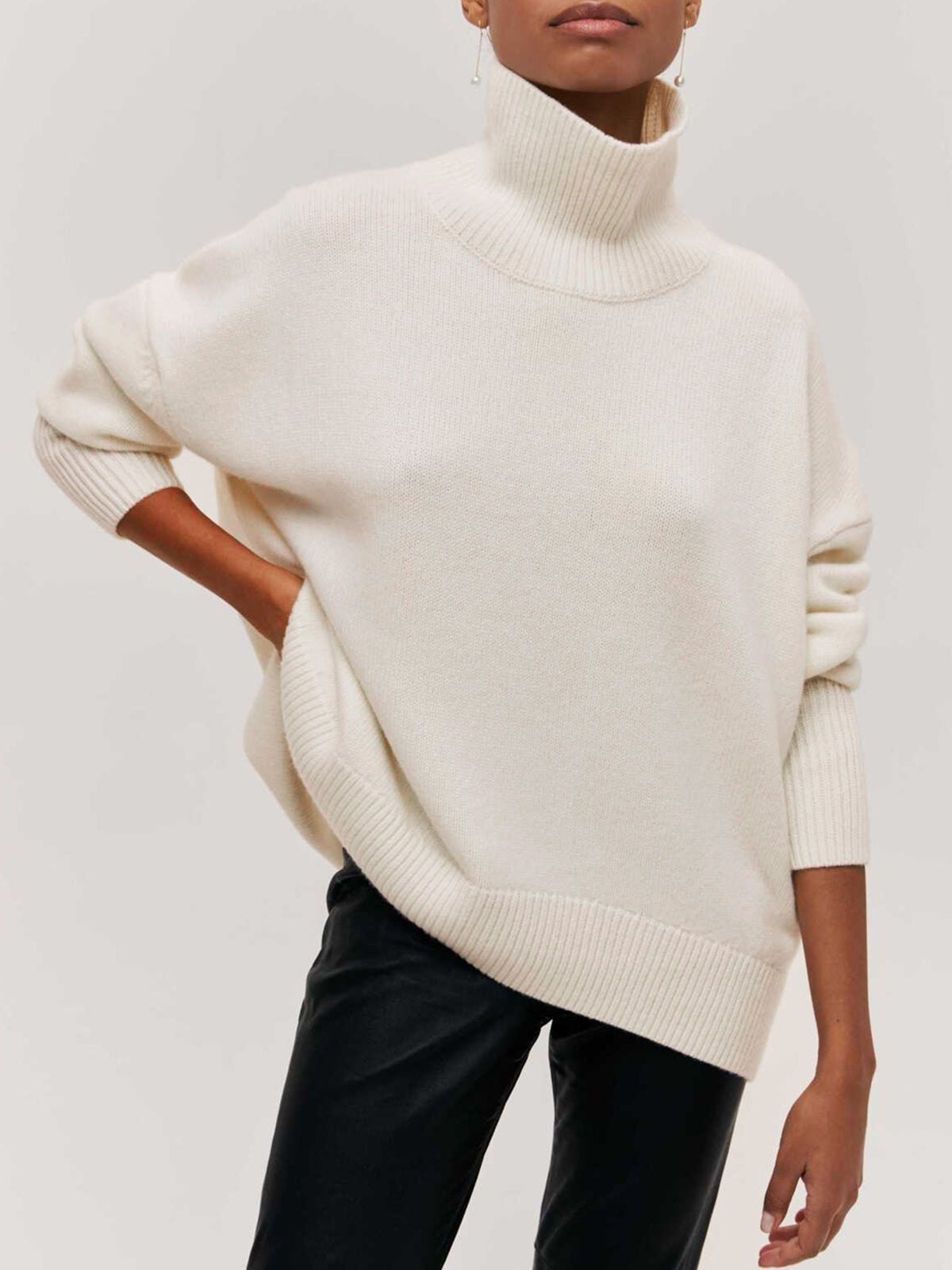 JERSEY OVERSIZE DE CUELLO ALTO