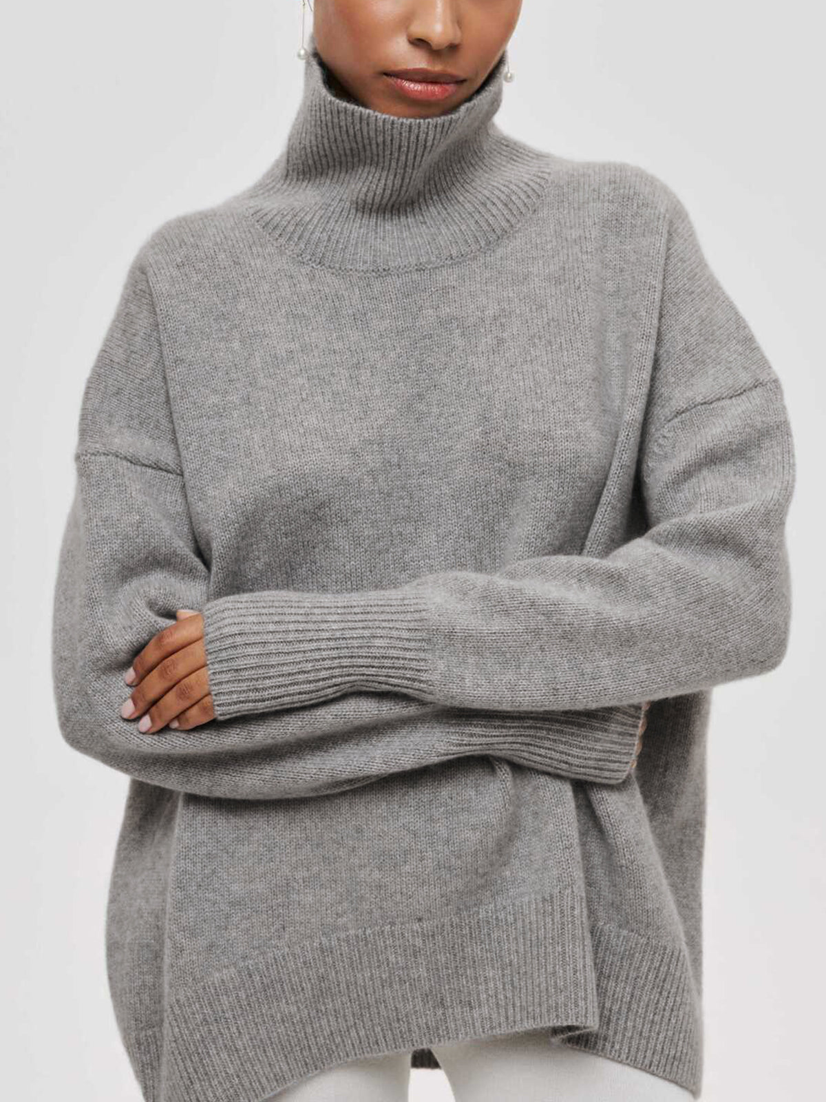 JERSEY OVERSIZE DE CUELLO ALTO