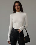 CAMISETA CUELLO ALTO Y RIBETE