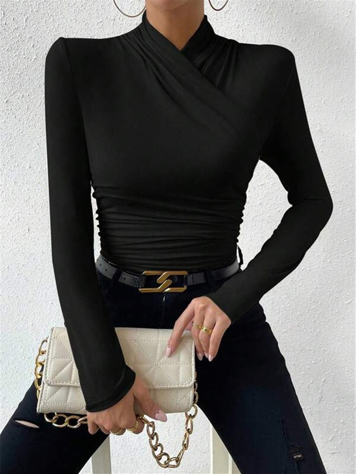 CAMISETA CRUZADA CON CUELLO PLISADO