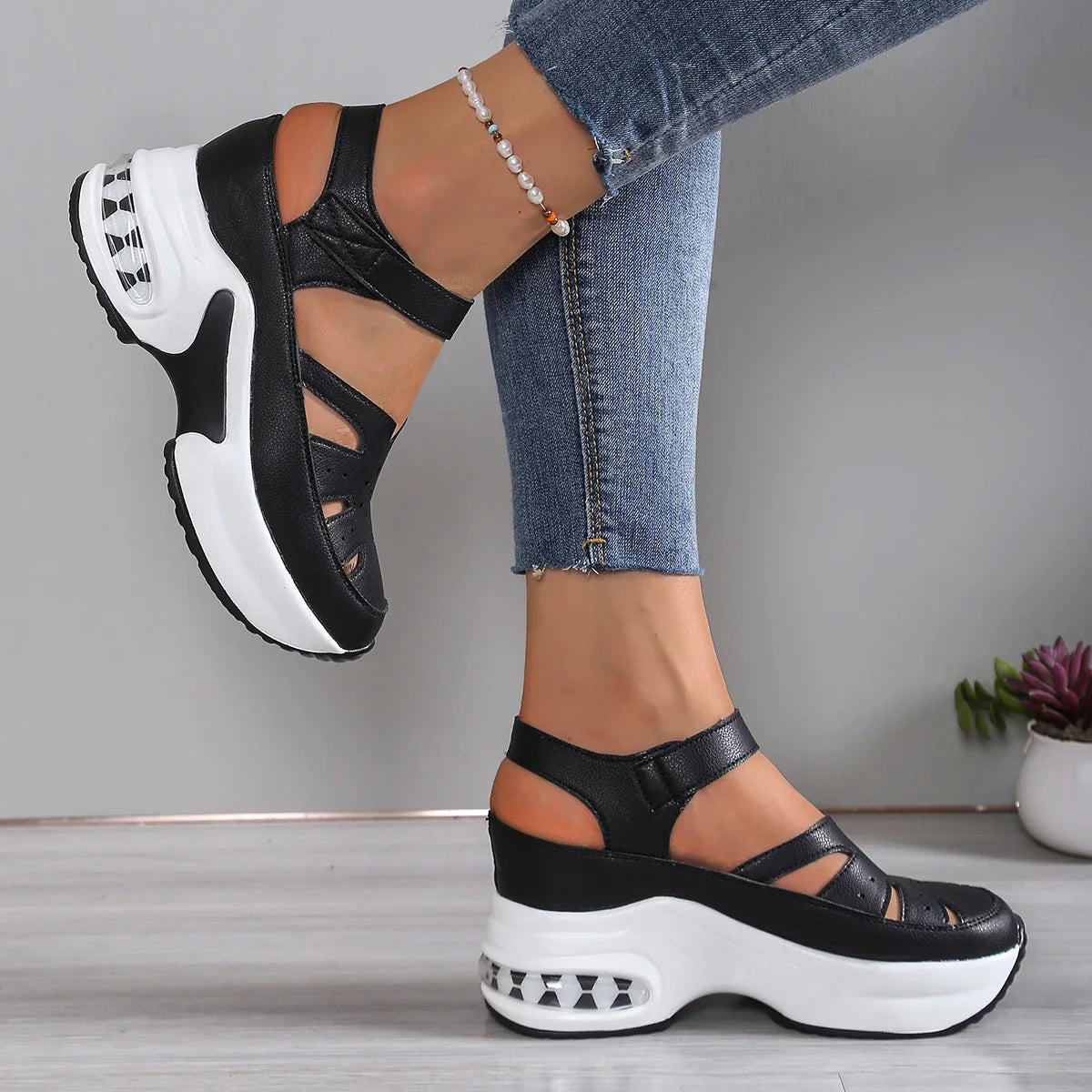 Sandalias de punta cerrada