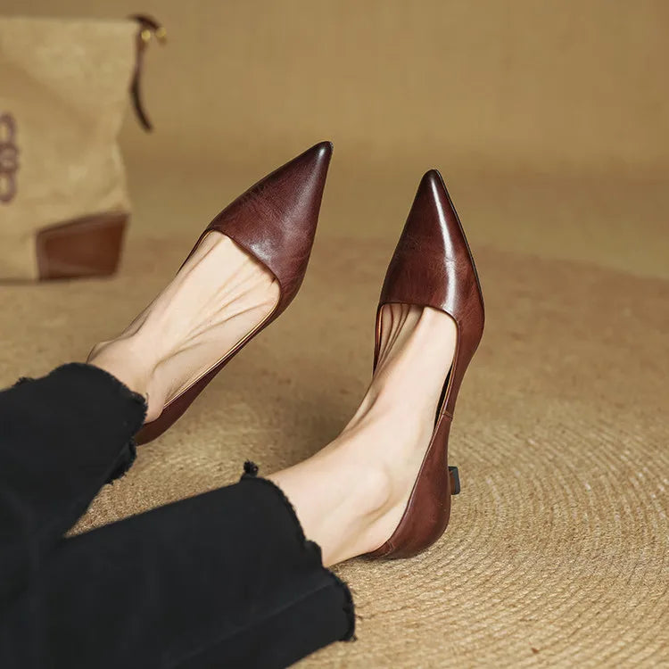 Tacones de cuero