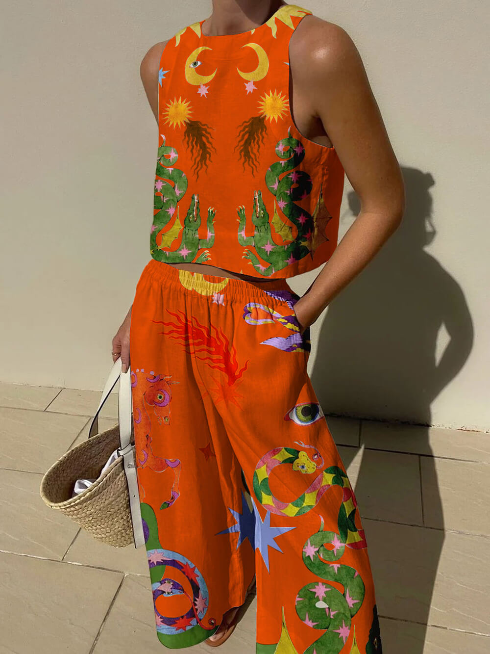 Conjunto con estampado y cintura elástica