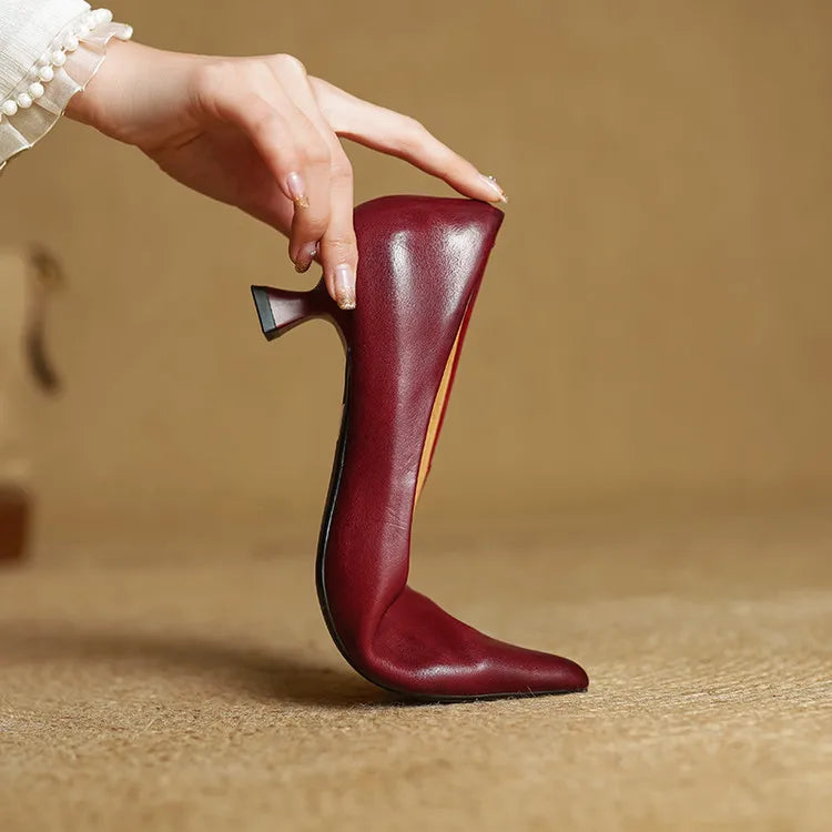 Tacones de cuero