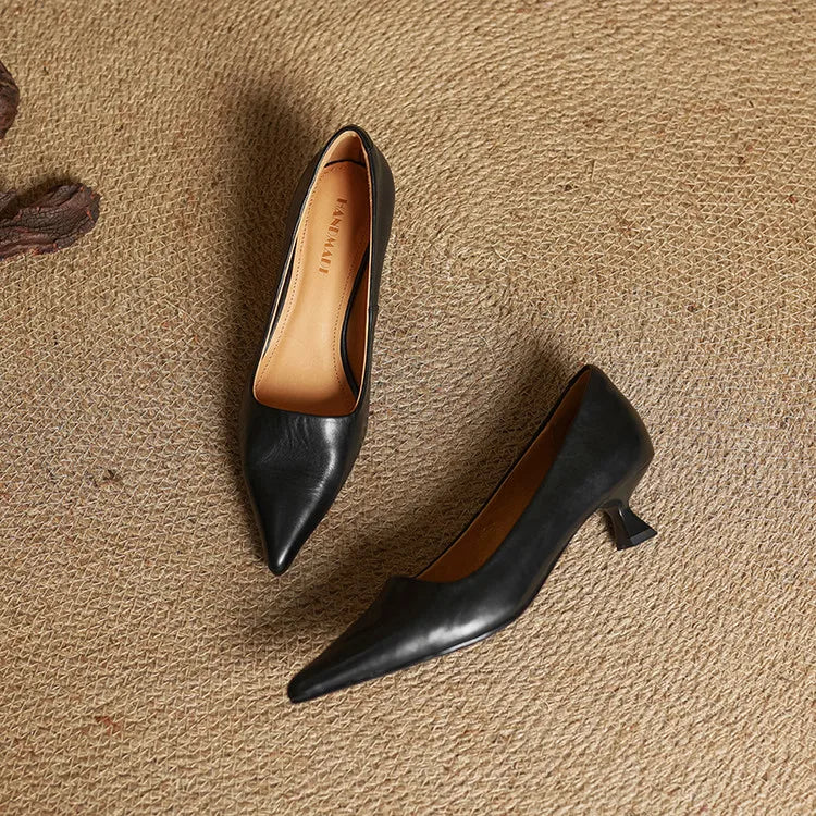 Tacones de cuero