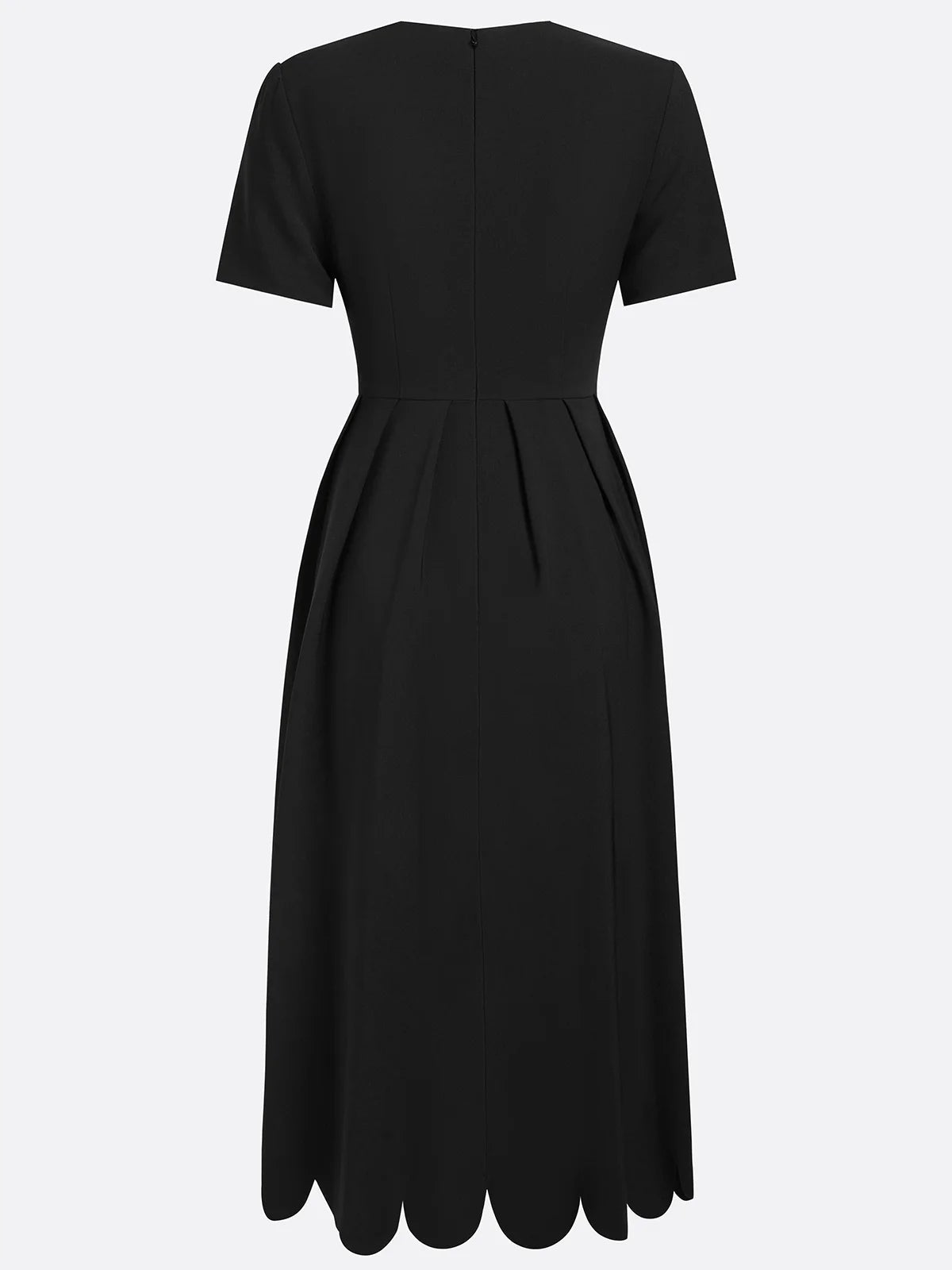 Vestido con escote cuadrado y manga corta