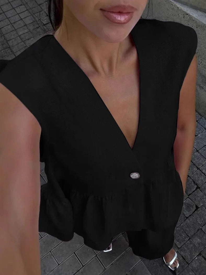 Conjunto con volantes y cuello en V