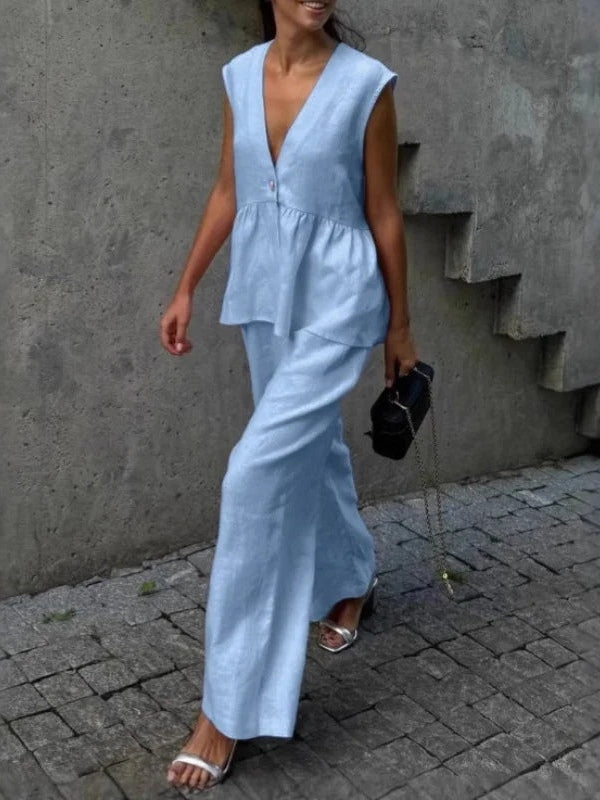 Conjunto con volantes y cuello en V