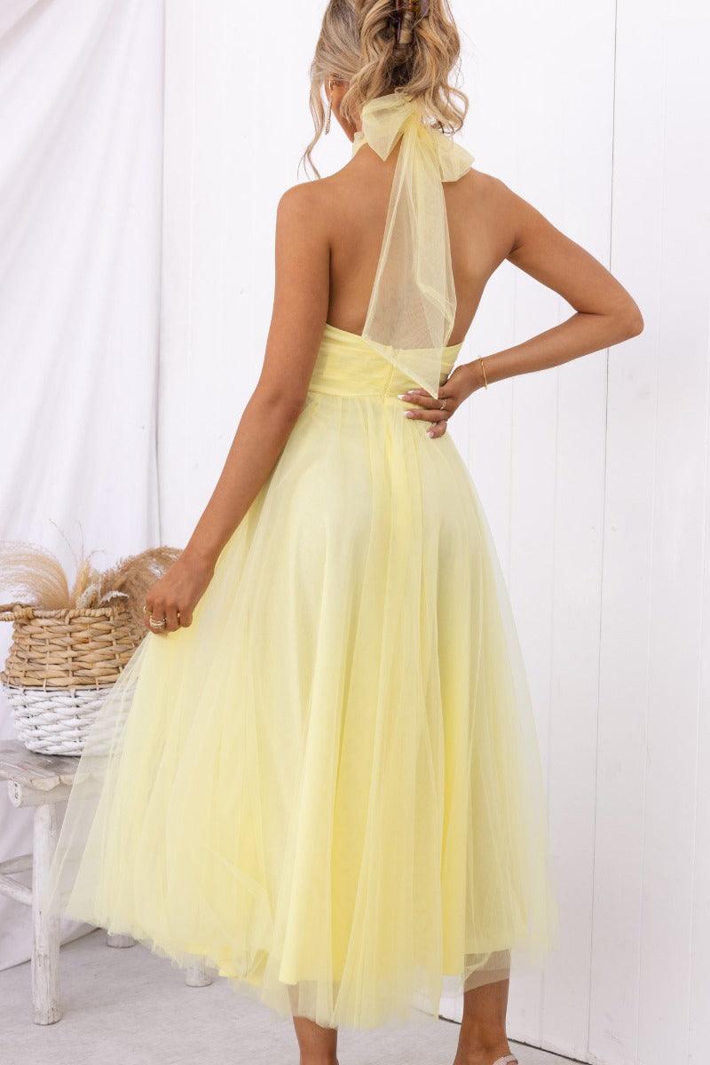 Vestido largo con cuello halter