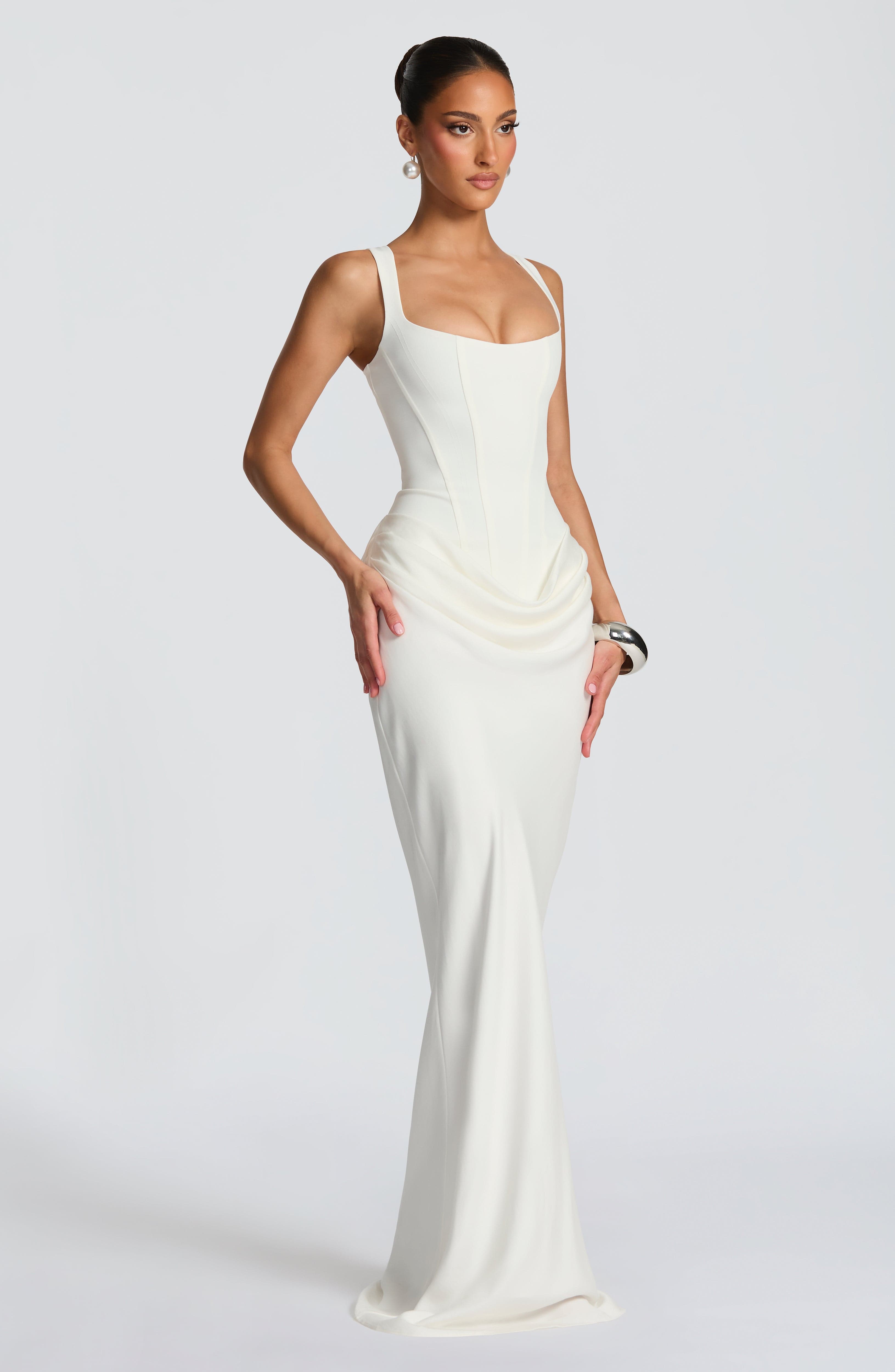 VESTIDO MAXI CORSET ENTALLADO