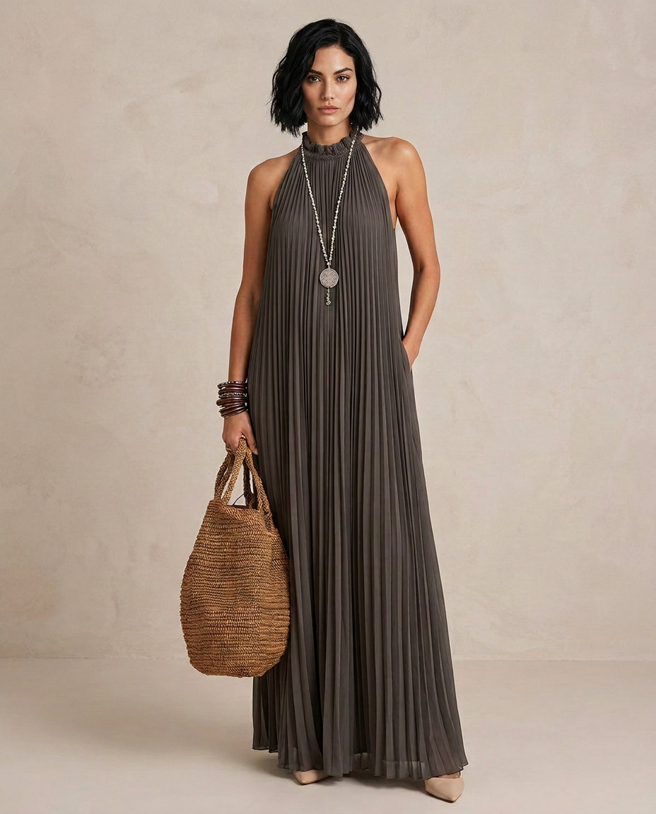LIRA | Vestido largo gris plisado con escote halter