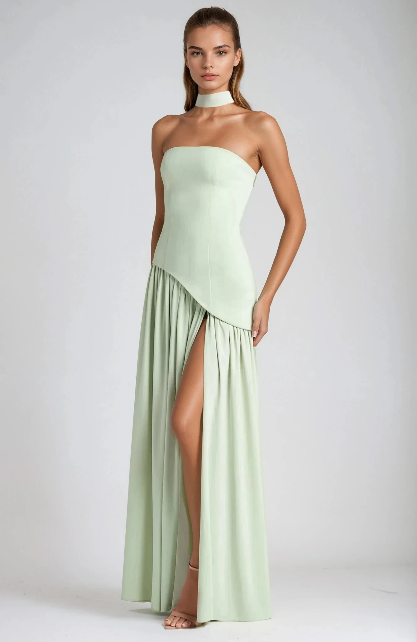 VESTIDO LARGO ASIMÉTRICO CON ABERTURA
