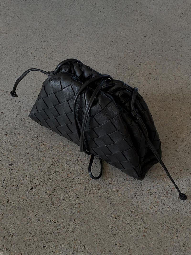 BOLSO MINI TRENZADO TIPO POUCH